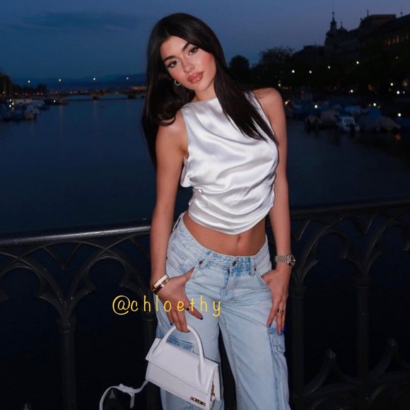 Zara MID -RISE TRF CARGO JEANS - Picture 16 of 16